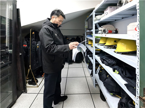 安檢1_副本.jpg 安檢1_副本.jpg